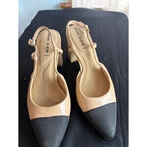 Anne Klein Iflex Slingback heels Nude black Cap Toe Block Heel Classic Pumps 8.5